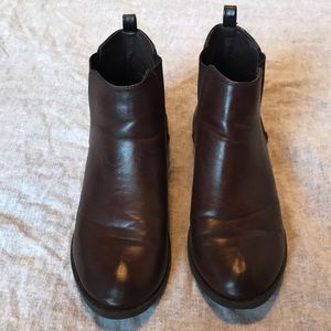Brown ankle boots